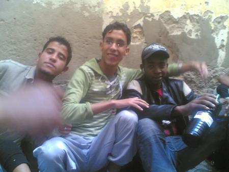 la3ala9a